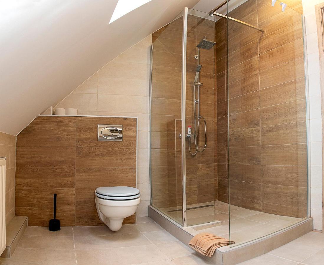 Lux Apartman Buek Buitenkant foto