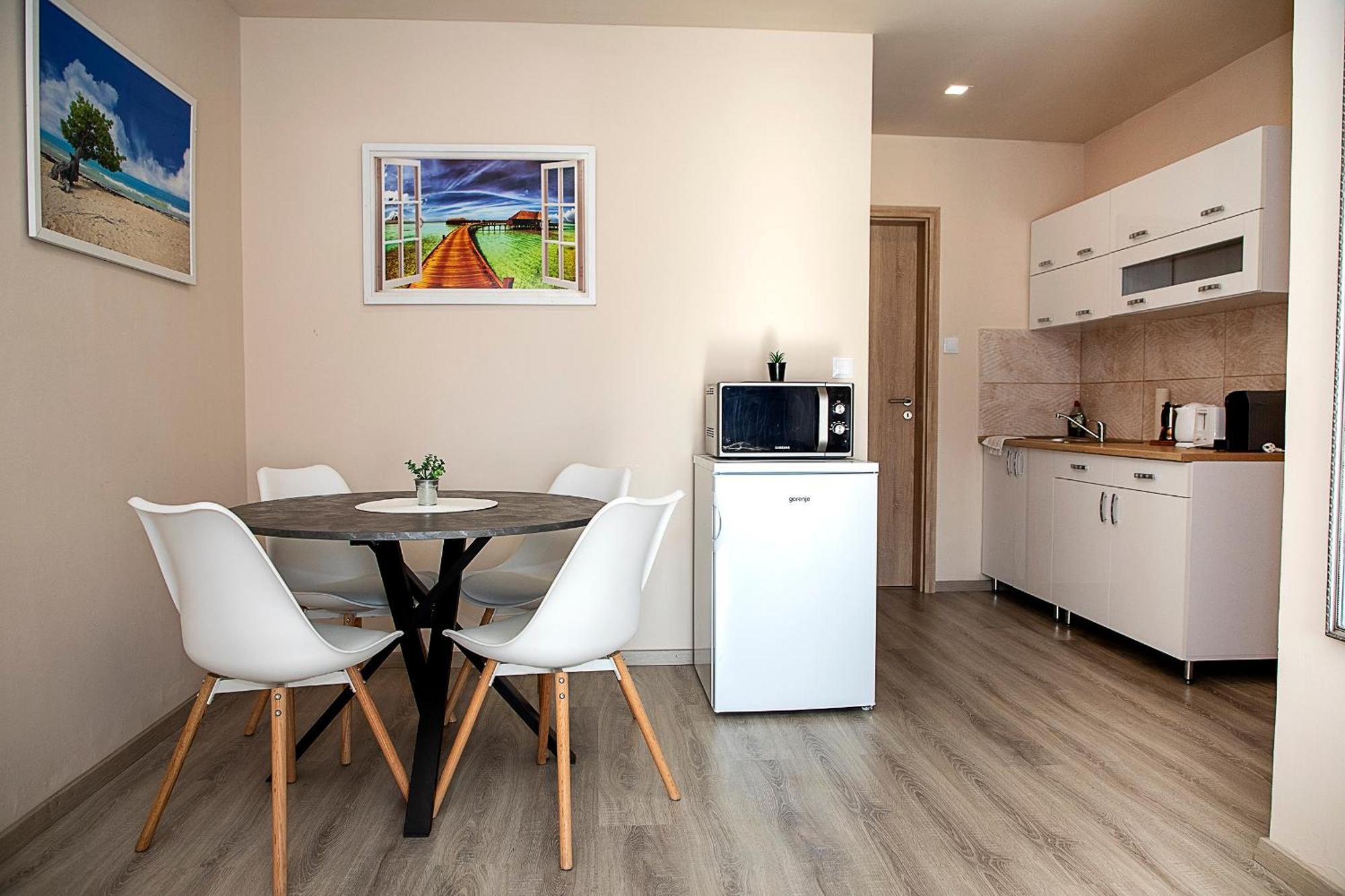 Lux Apartman Buek Buitenkant foto