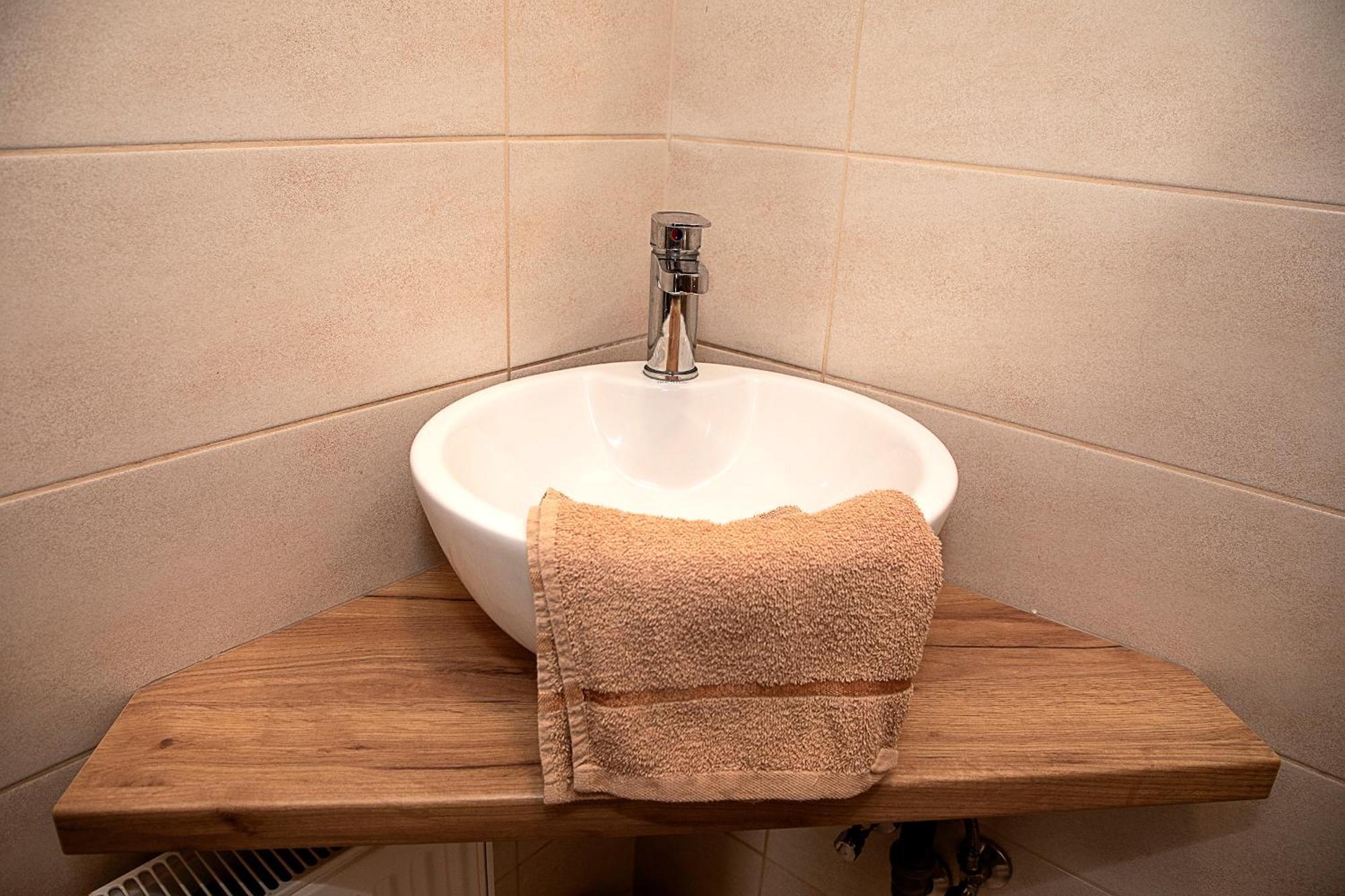 Lux Apartman Buek Buitenkant foto