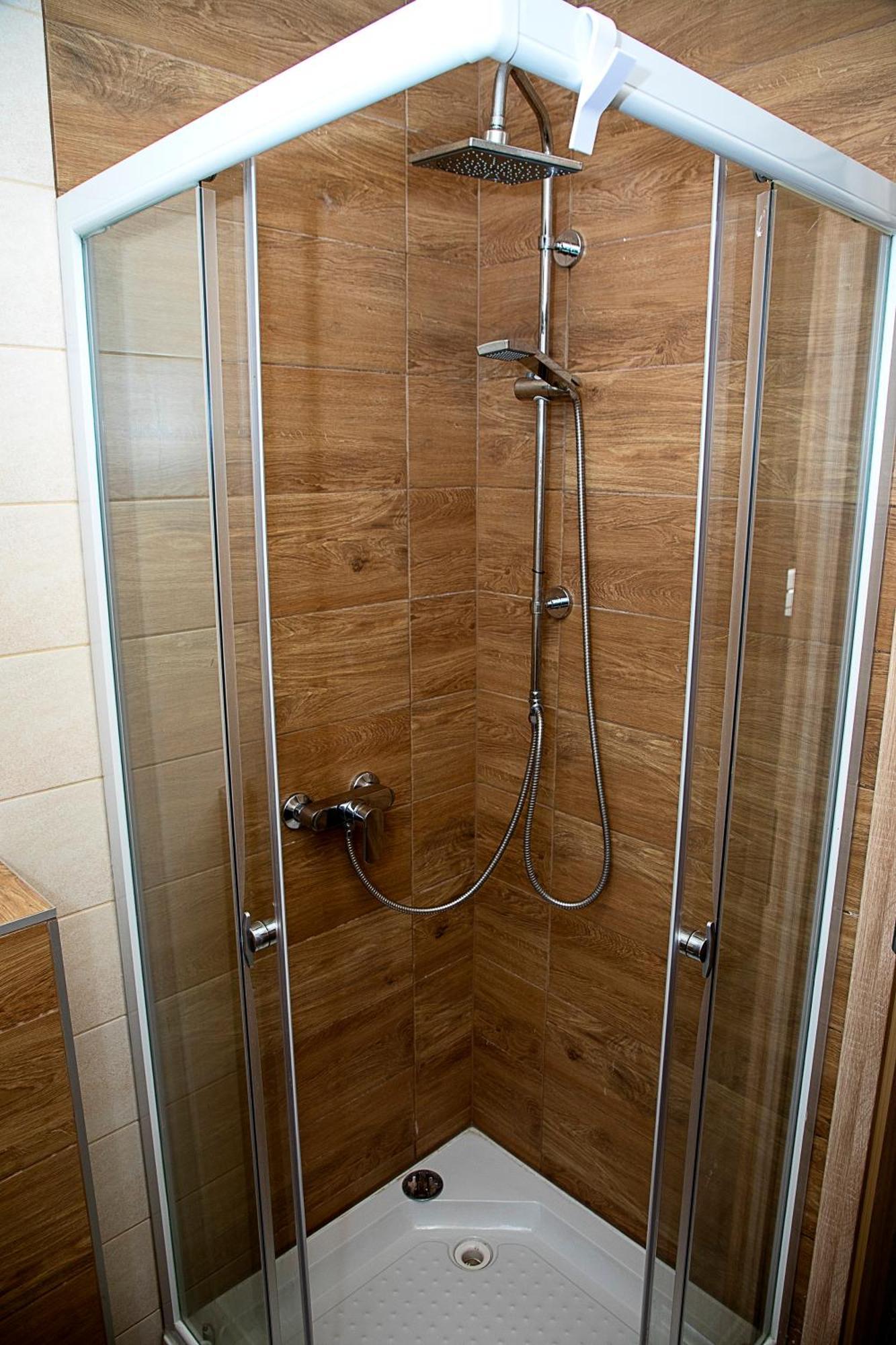 Lux Apartman Buek Buitenkant foto